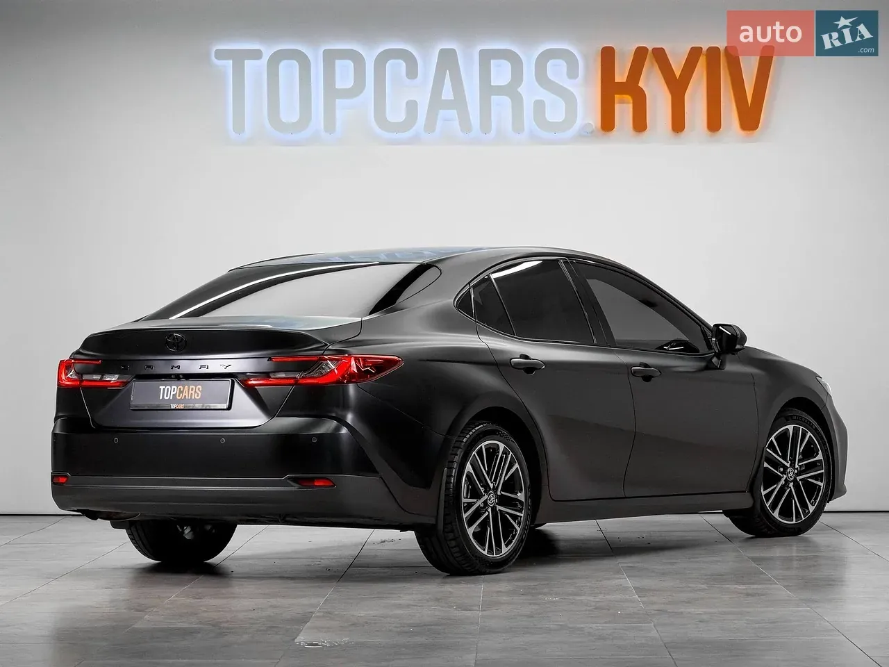Toyota Camry 2025 photo 4