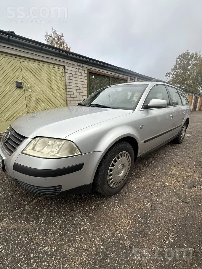 Volkswagen Passat 2001 photo 2