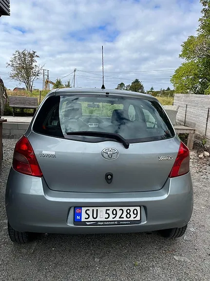 Toyota Yaris 2008 photo 4