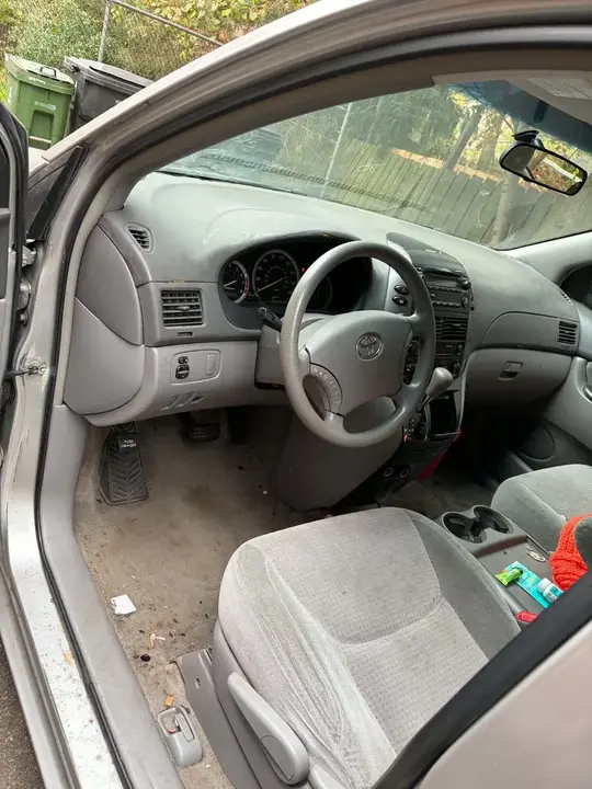 Toyota Sienna 2008 photo 5