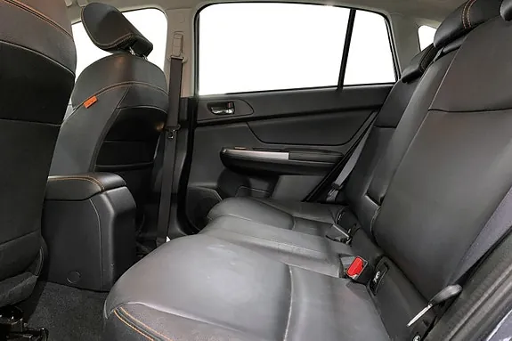 Subaru Xv 2017 photo 4