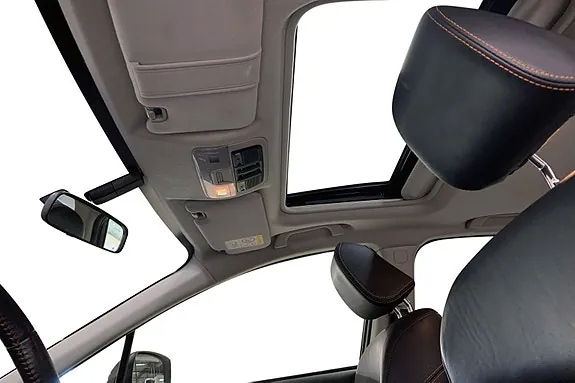 Subaru Xv 2017 photo 3