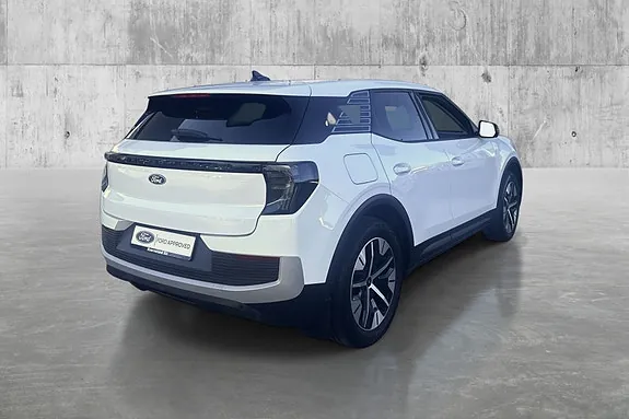 Ford Explorer 2026 photo 4