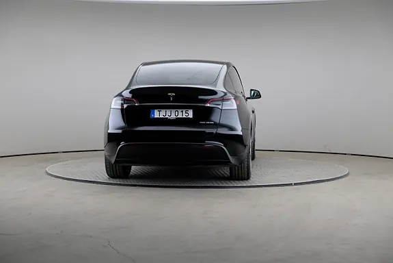 Tesla Model Y 2023 photo 5