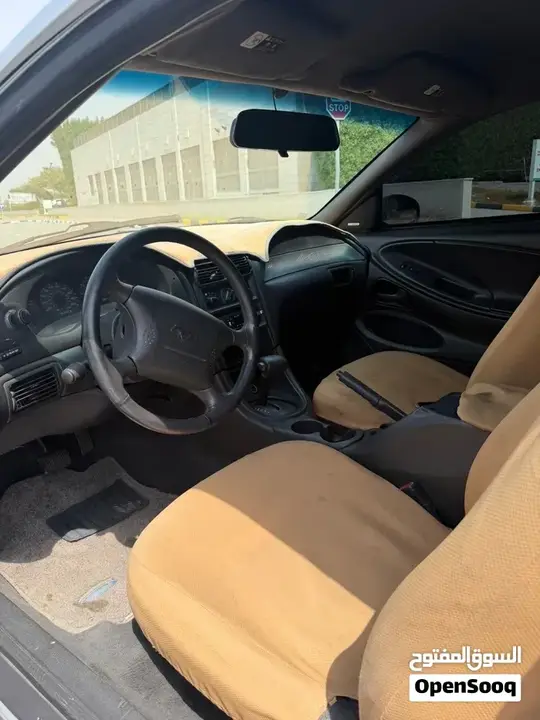Ford Mustang 2000 photo 4