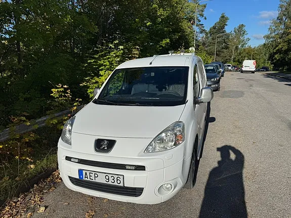 Peugeot Partner 2012 photo 4