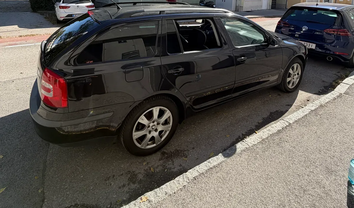 Skoda Octavia 2007 photo 3