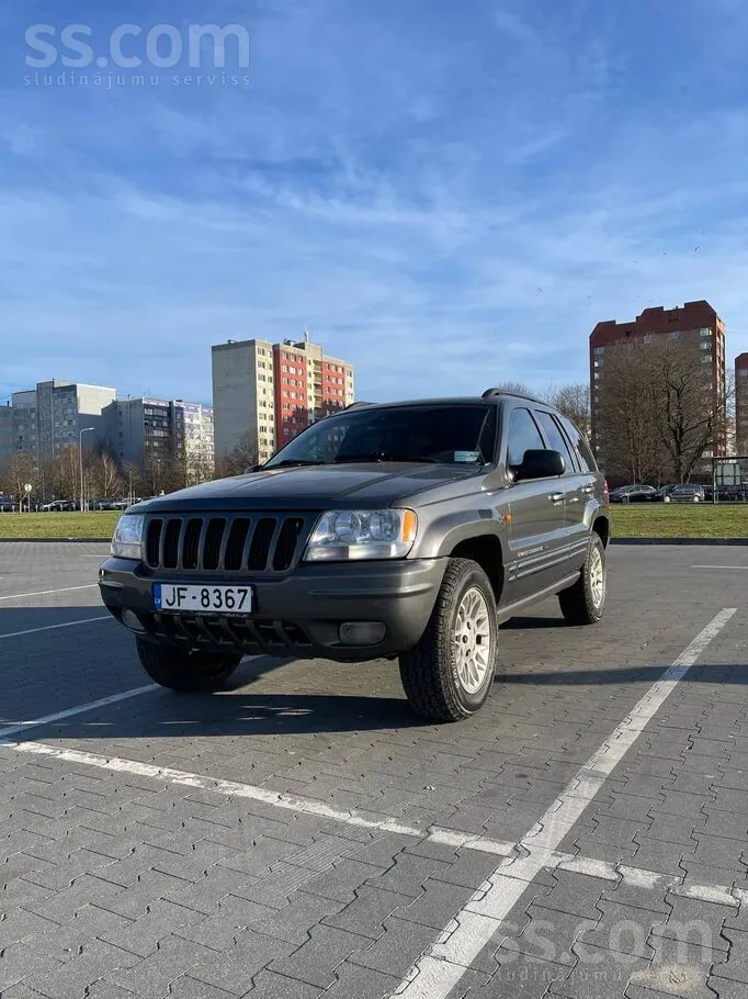 Jeep Grand Cherokee 2001 photo 4