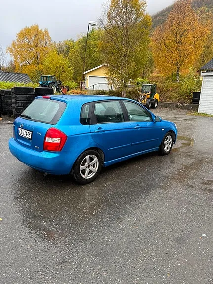 Kia Cerato 2006 photo 3
