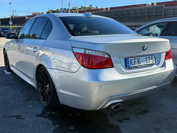 BMW 520D 2010 photo 3