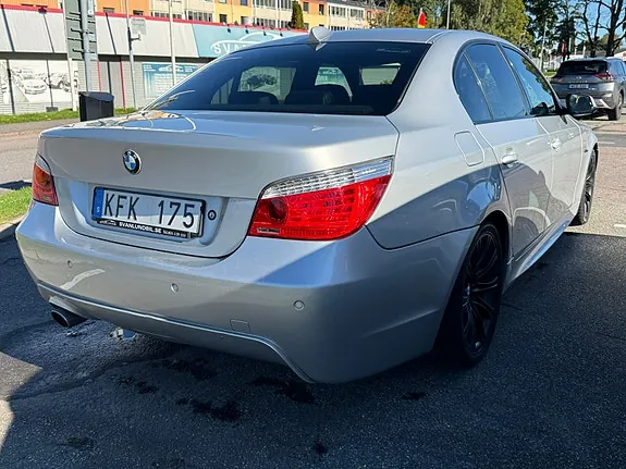 BMW 520D 2010 photo 4