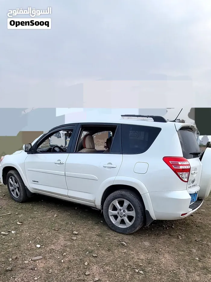 Toyota Rav4 2011 photo 3