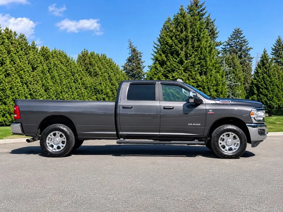 Ram 3500 2023 photo 2