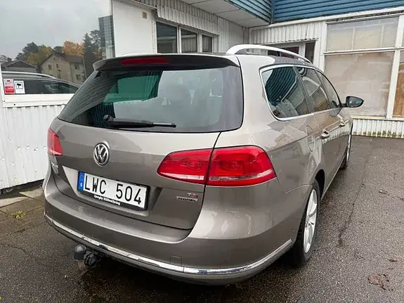 Volkswagen Passat 2012 photo 3