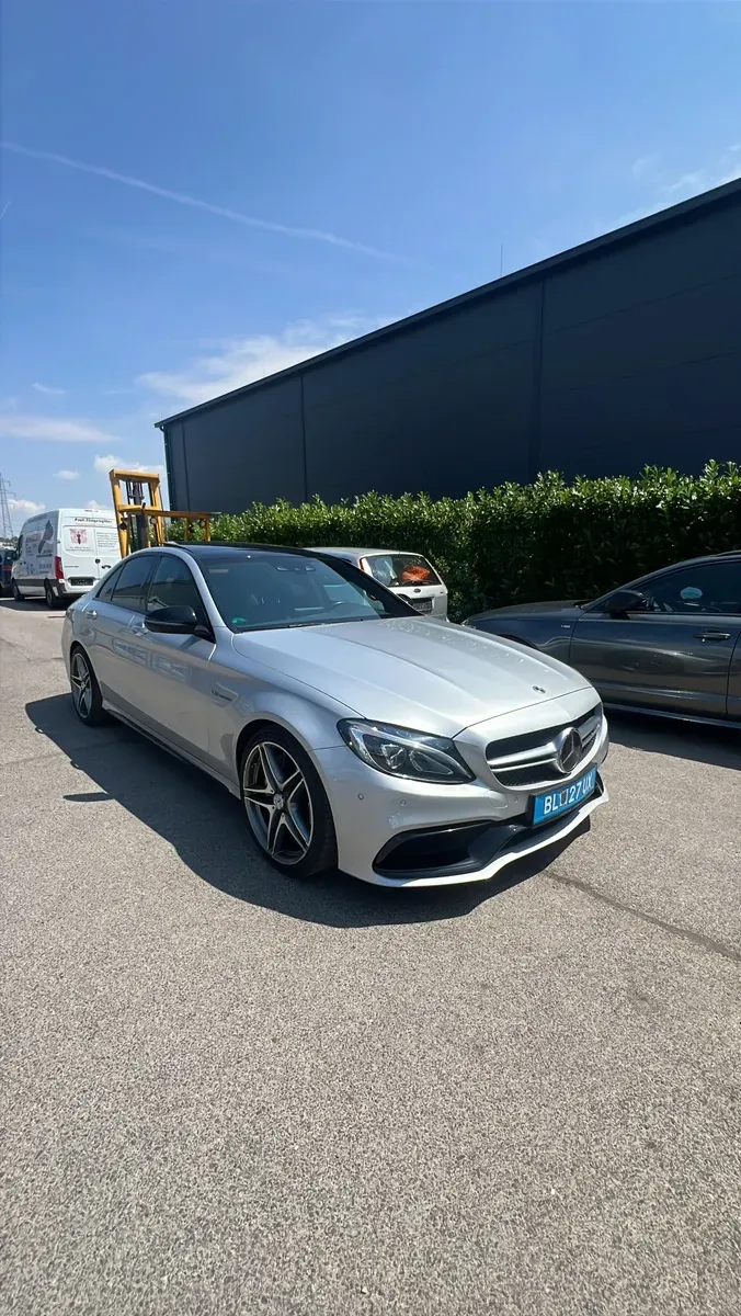 Mercedes-Benz C63 Amg 2018 photo 2