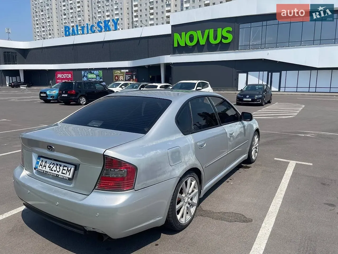 Subaru Legacy 2004 photo 4