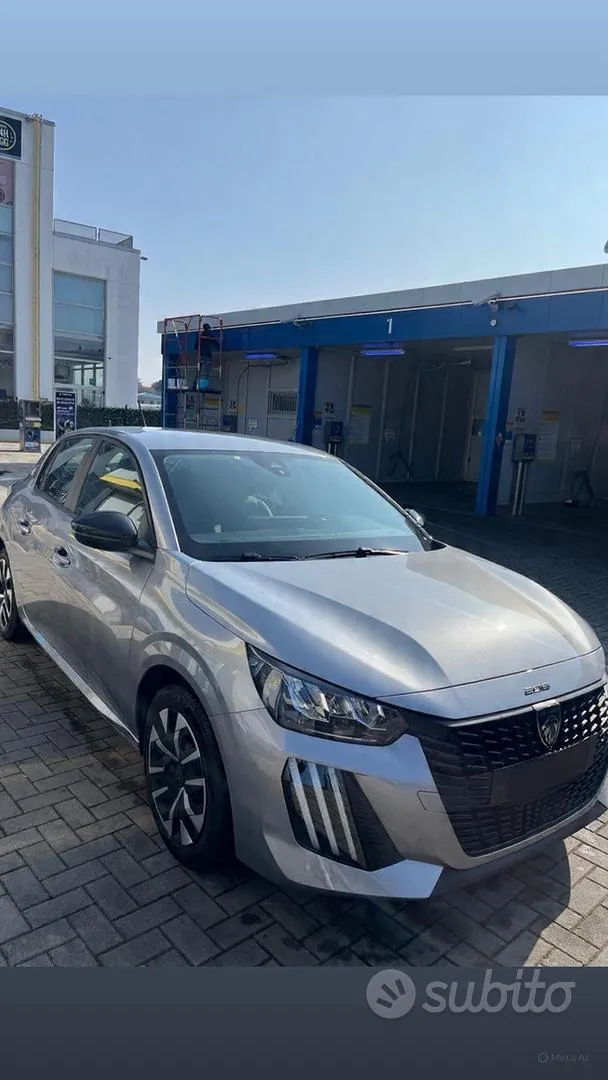 Peugeot 208 2024 photo 5