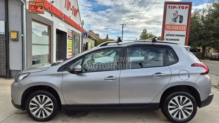 Peugeot 2008 2017 photo 3