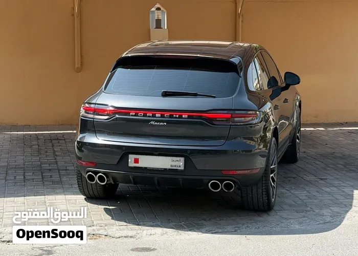 Porsche Macan 2021 photo 2