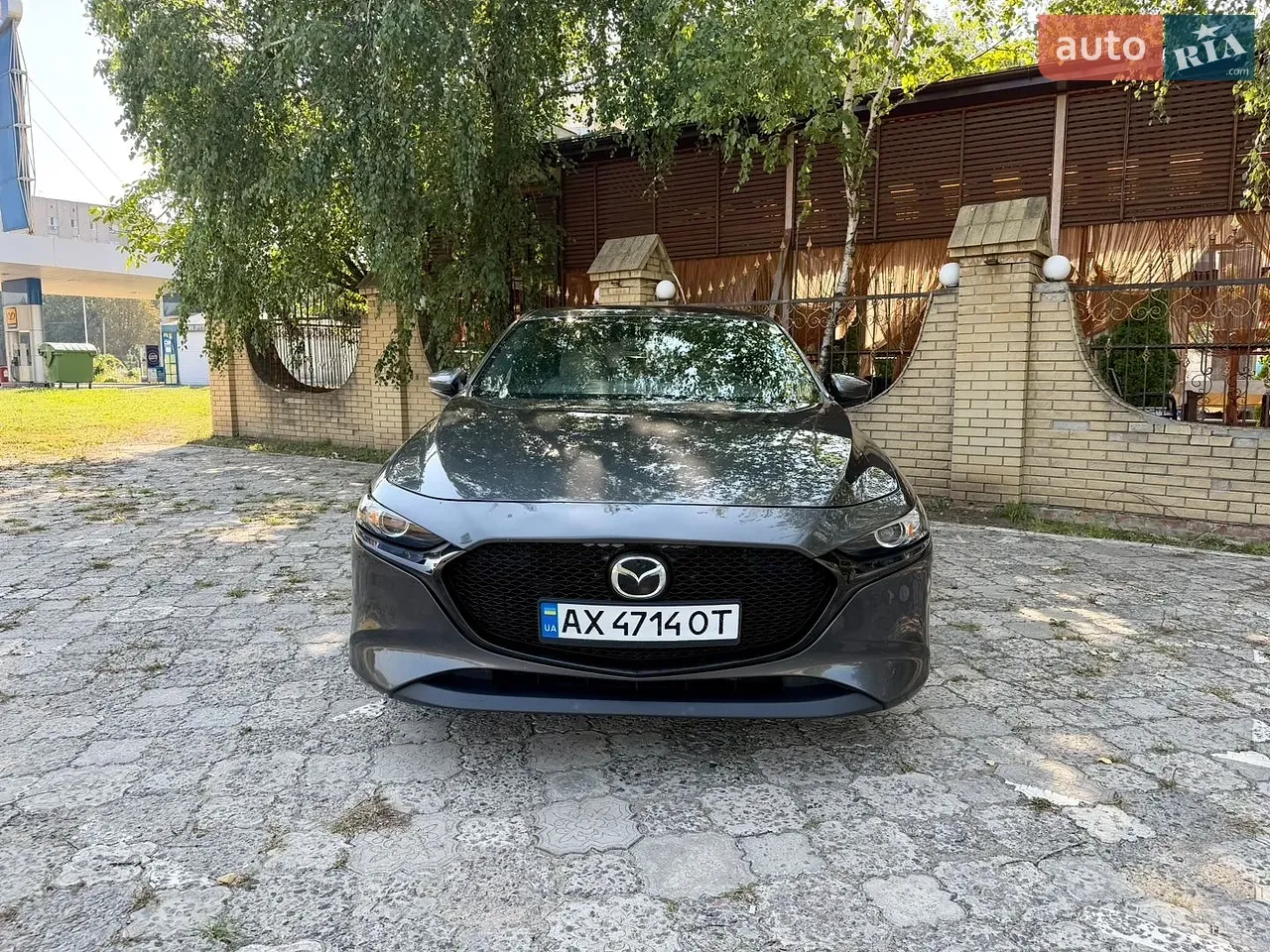 Mazda 3 2019 photo 2