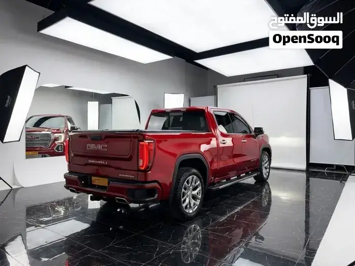 GMC Sierra 2019 photo 2