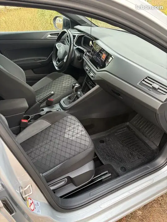 Volkswagen Taigo 2022 photo 2
