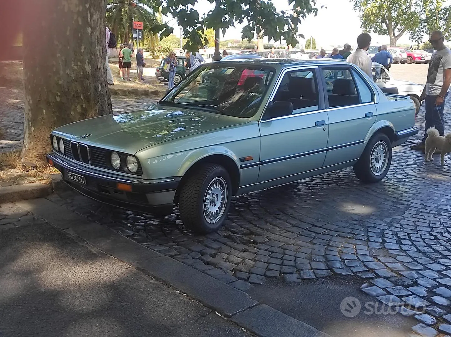 BMW 320I 1984 photo 4