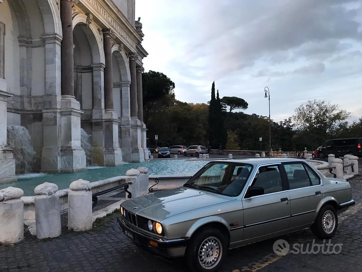 BMW 320I