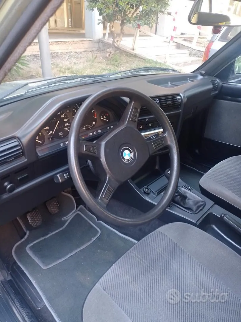BMW 320I 1984 photo 2