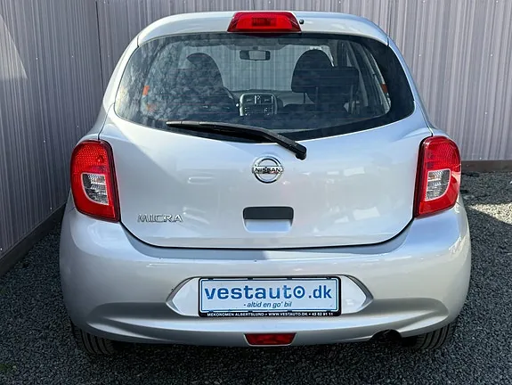 Nissan Micra 2013 photo 4