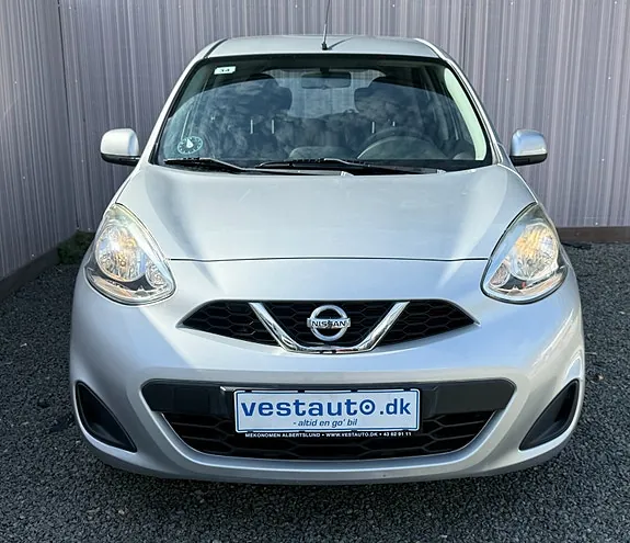 Nissan Micra 2013 photo 2