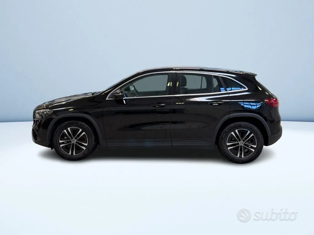 Mercedes-Benz Gla 2025 photo 4