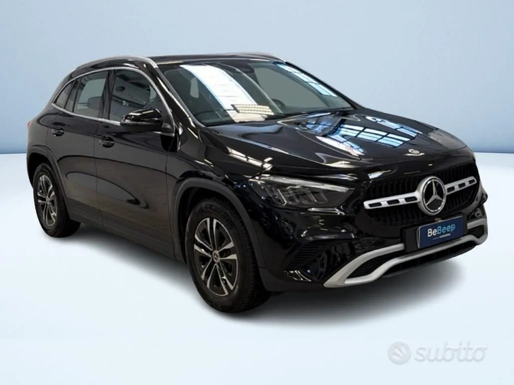 Mercedes-Benz Gla 2025 photo 2