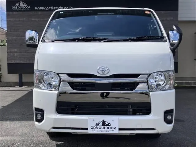 Toyota Hiace Gl 2024 photo 2