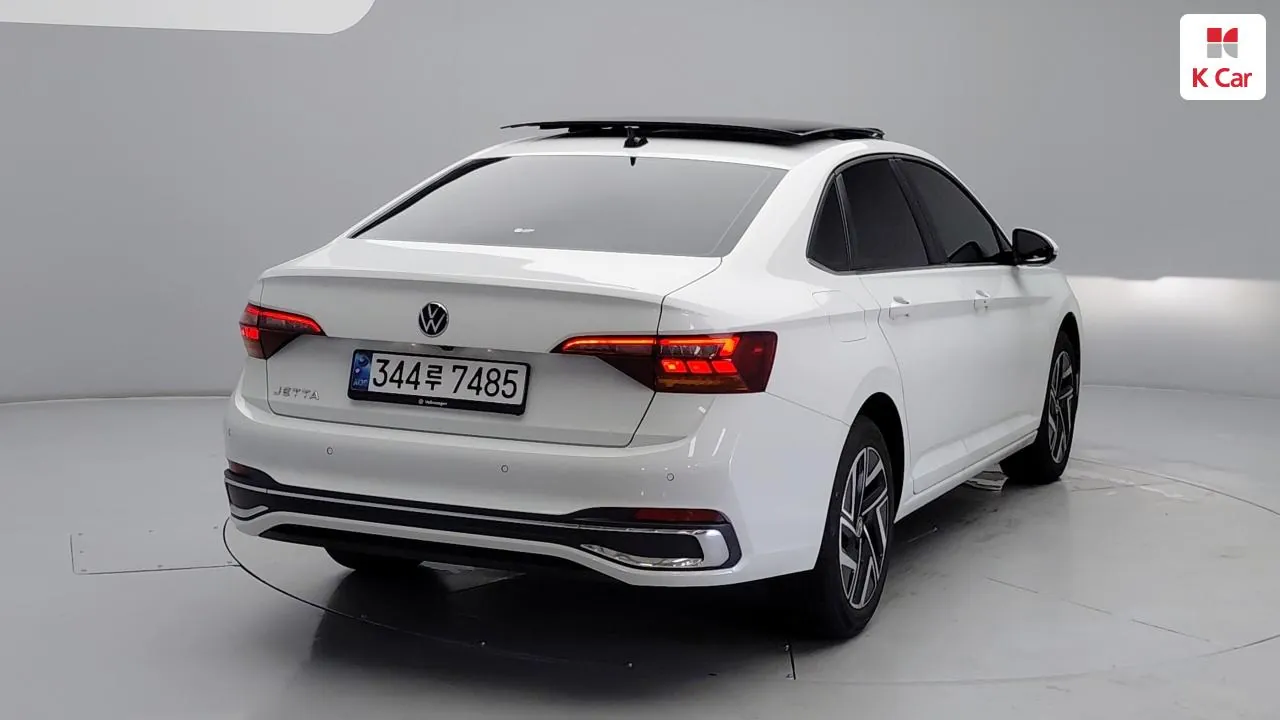 Volkswagen Passat 2024 photo 3