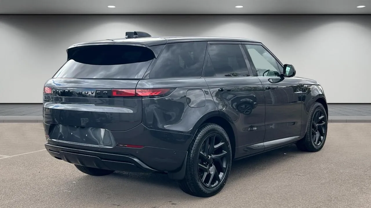 Land Rover Range Rover Sport photo 3