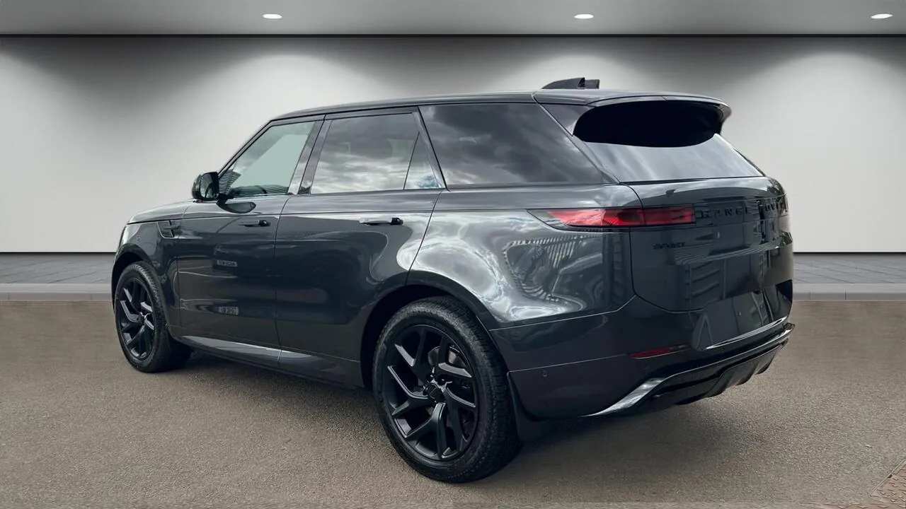 Land Rover Range Rover Sport photo 5