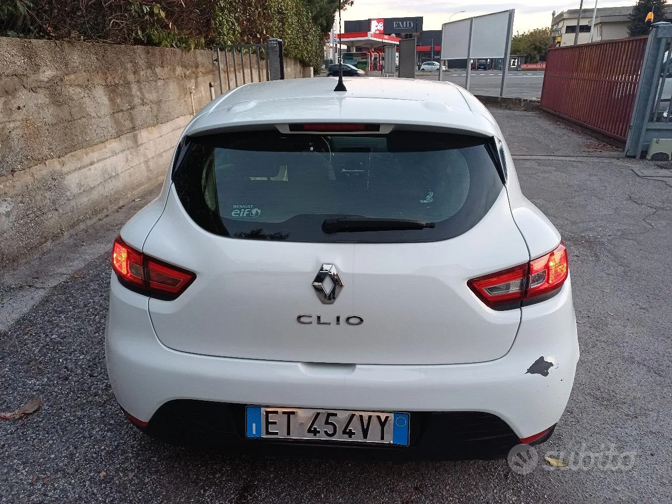 Renault Clio 2014 photo 2