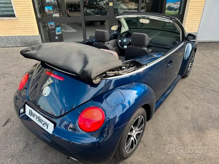 Volkswagen New Beetle 2003 photo 3