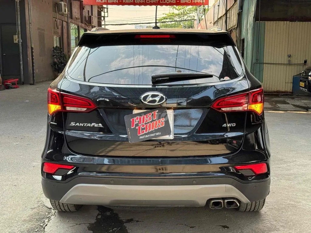 Hyundai Santa Fe 2018 photo 3