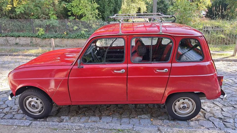 Renault R 4