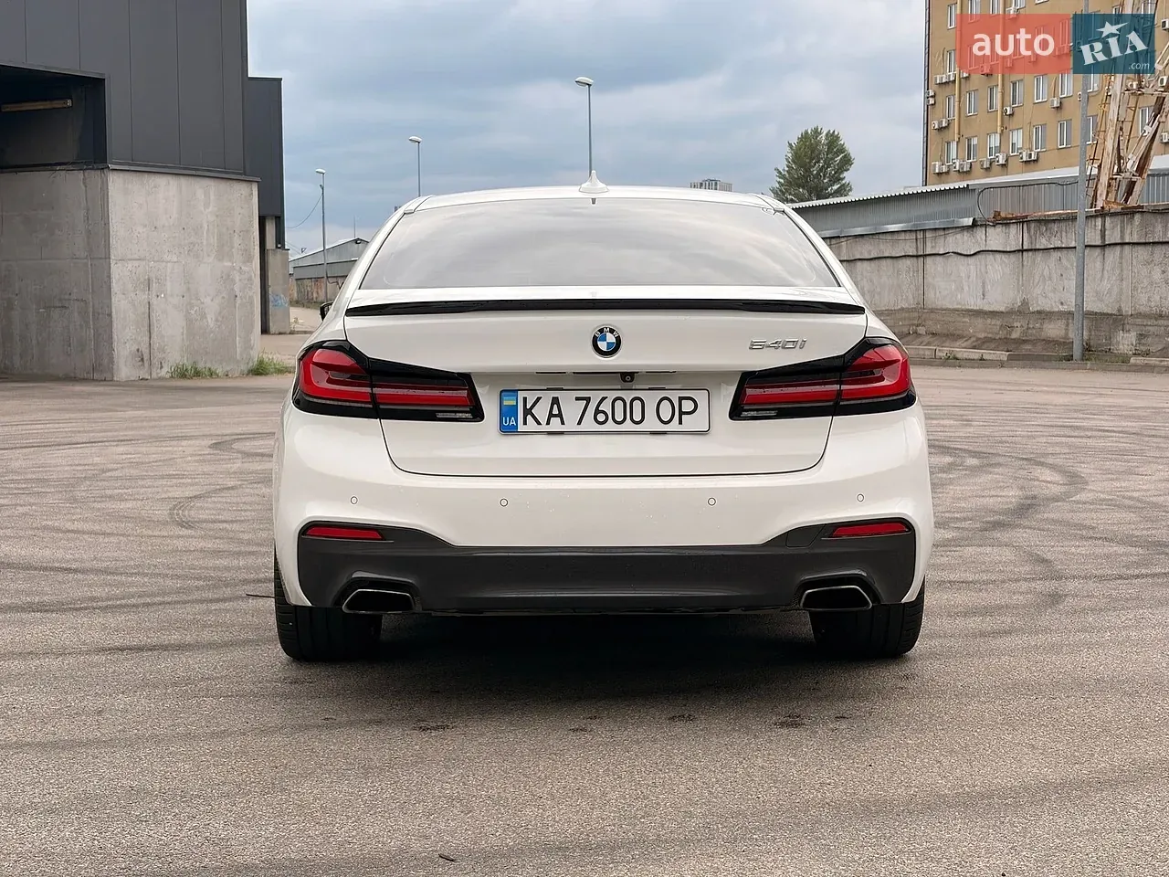 BMW 5 Series 2017 photo 5