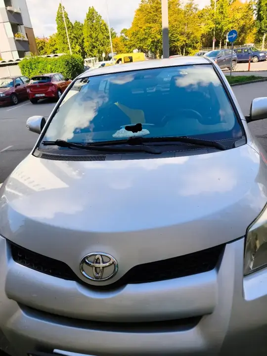 Toyota Urban Cruiser 2009 photo 2