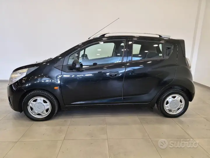 Chevrolet Spark 2010 photo 3