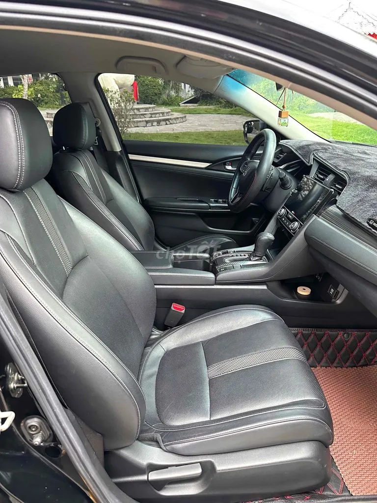 Honda Civic 2021 photo 3