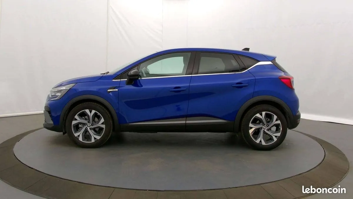Renault Captur 2022 photo 4