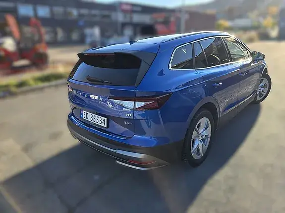 Skoda Enyaq 2022 photo 4