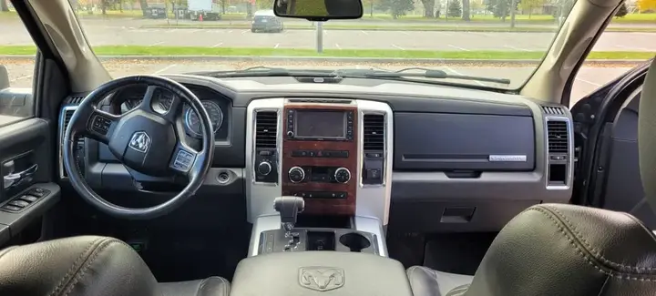 Dodge Ram 1500 2012 photo 5