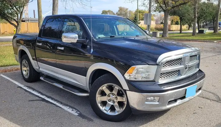 Dodge Ram 1500 2012 photo 4