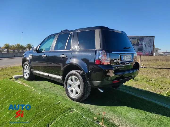 Land Rover Freelander 2013 photo 5